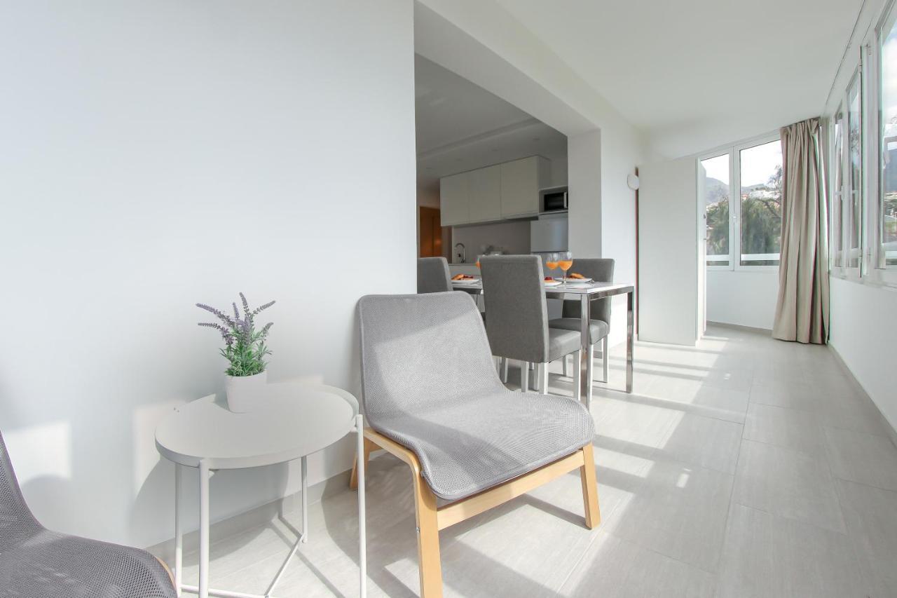 Stunning Apartment With Ocean View Playa Fanabe Exterior photo
